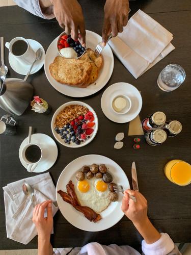 intercontinental washington d c the wharf by ihg