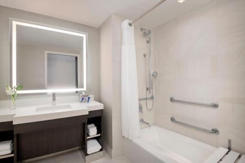 intercontinental washington d c the wharf by ihg