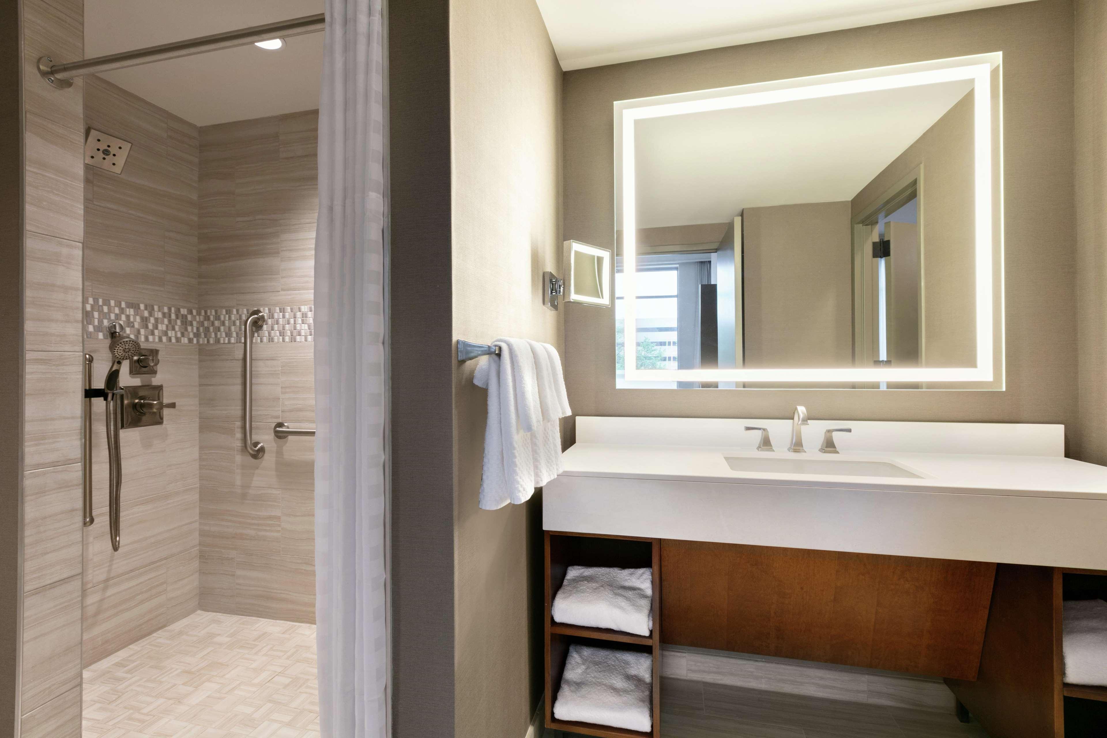 embassy suites by hilton berkeley heights