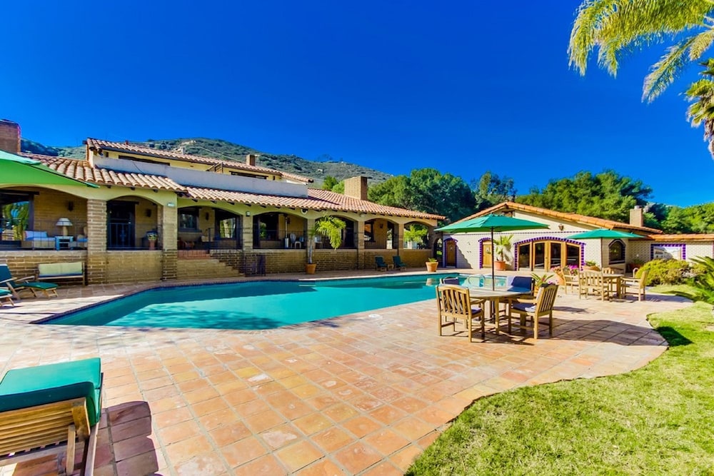 vineyard hacienda