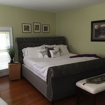 18 vine inn and carriage house