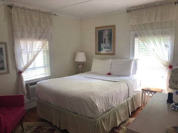 18 vine inn and carriage house