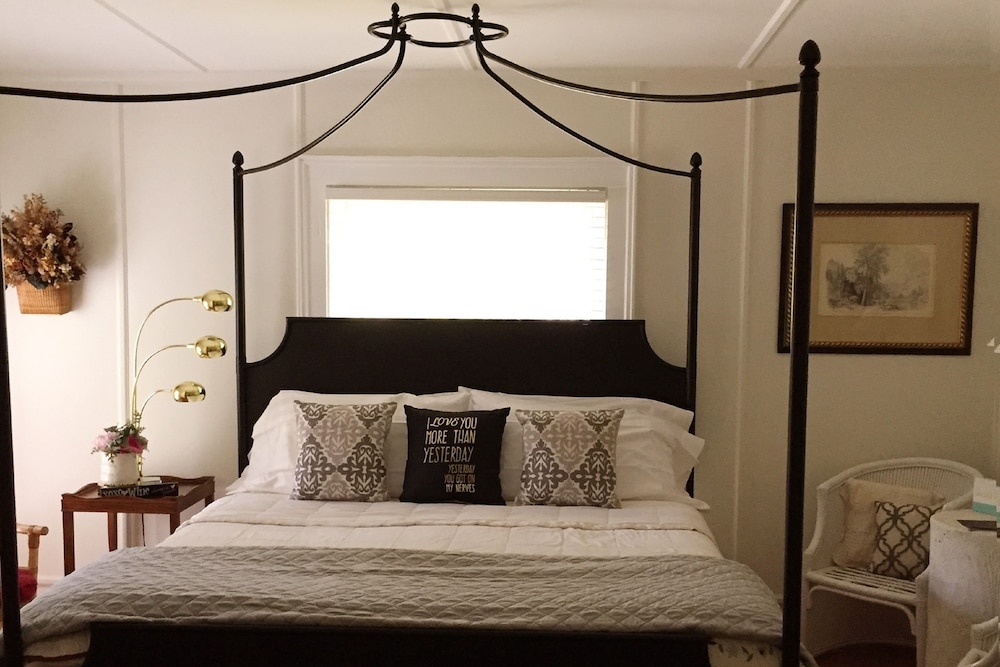 18 vine inn and carriage house