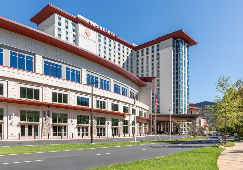 harrahs cherokee casino resort