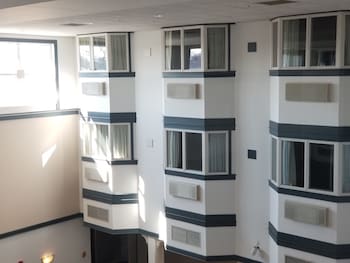 the comstock inn and conference center