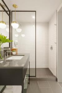 kimpton everly hotel hollywood by ihg