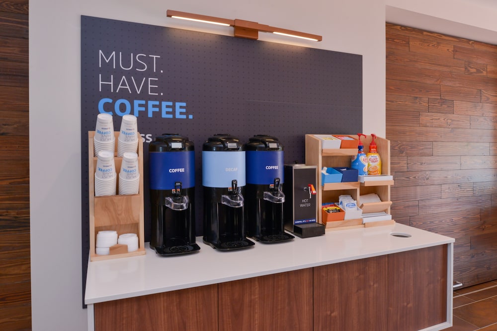 holiday inn express spring hill by ihg