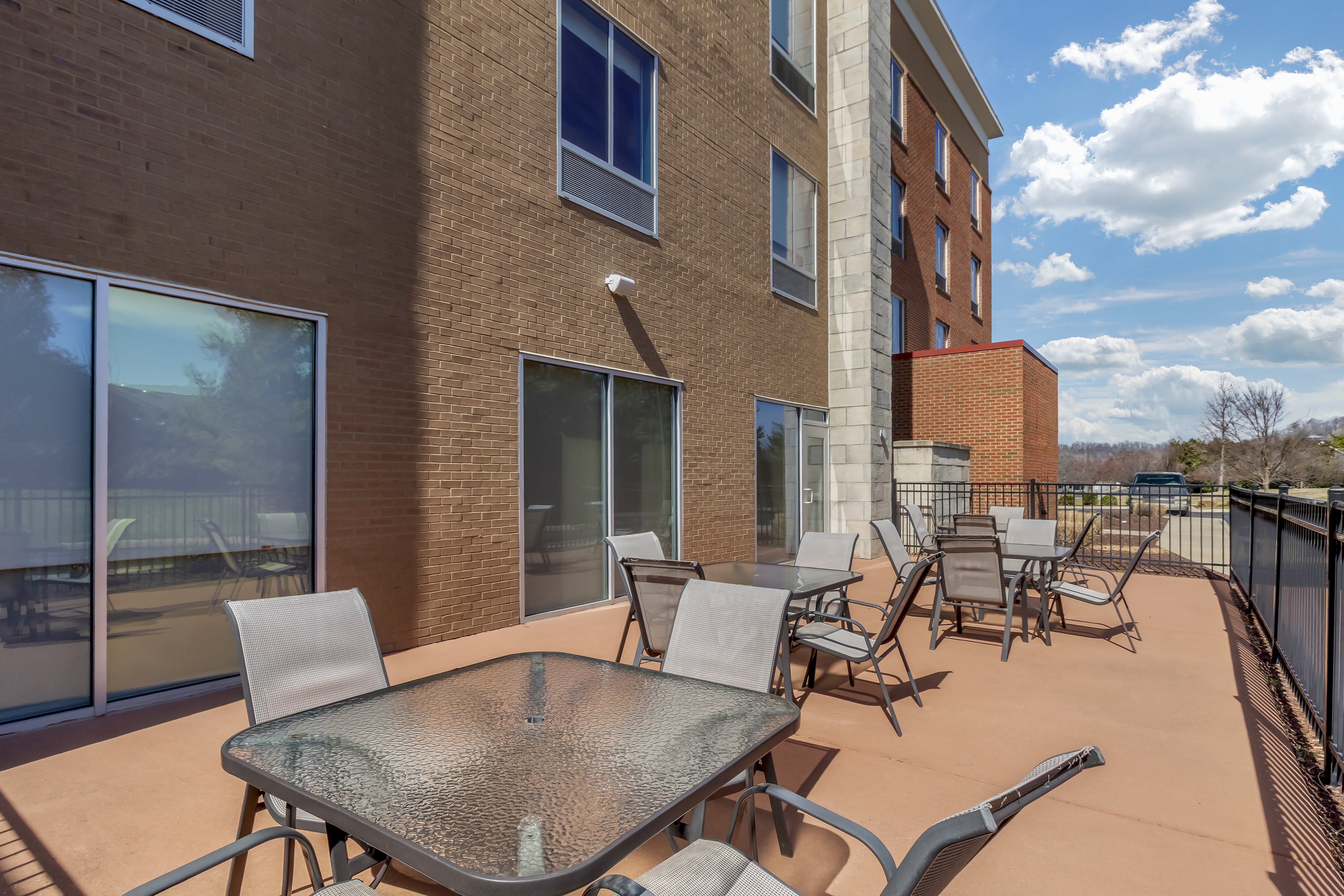holiday inn express spring hill by ihg