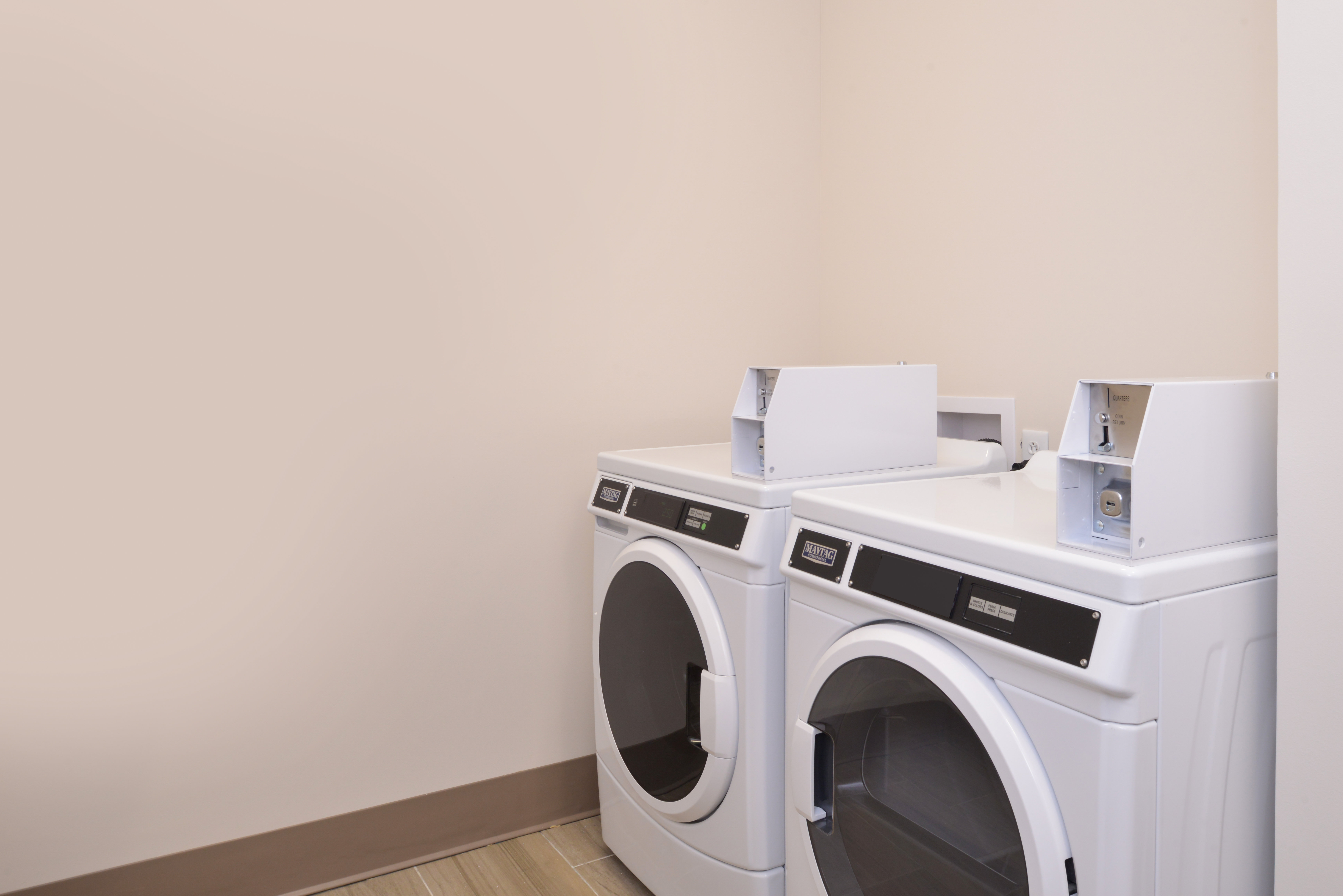 holiday inn express spring hill by ihg