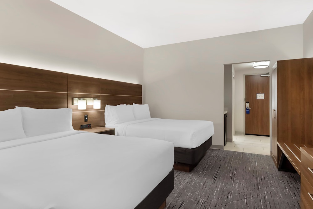 holiday inn express spring hill by ihg