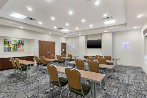 holiday inn express spring hill by ihg