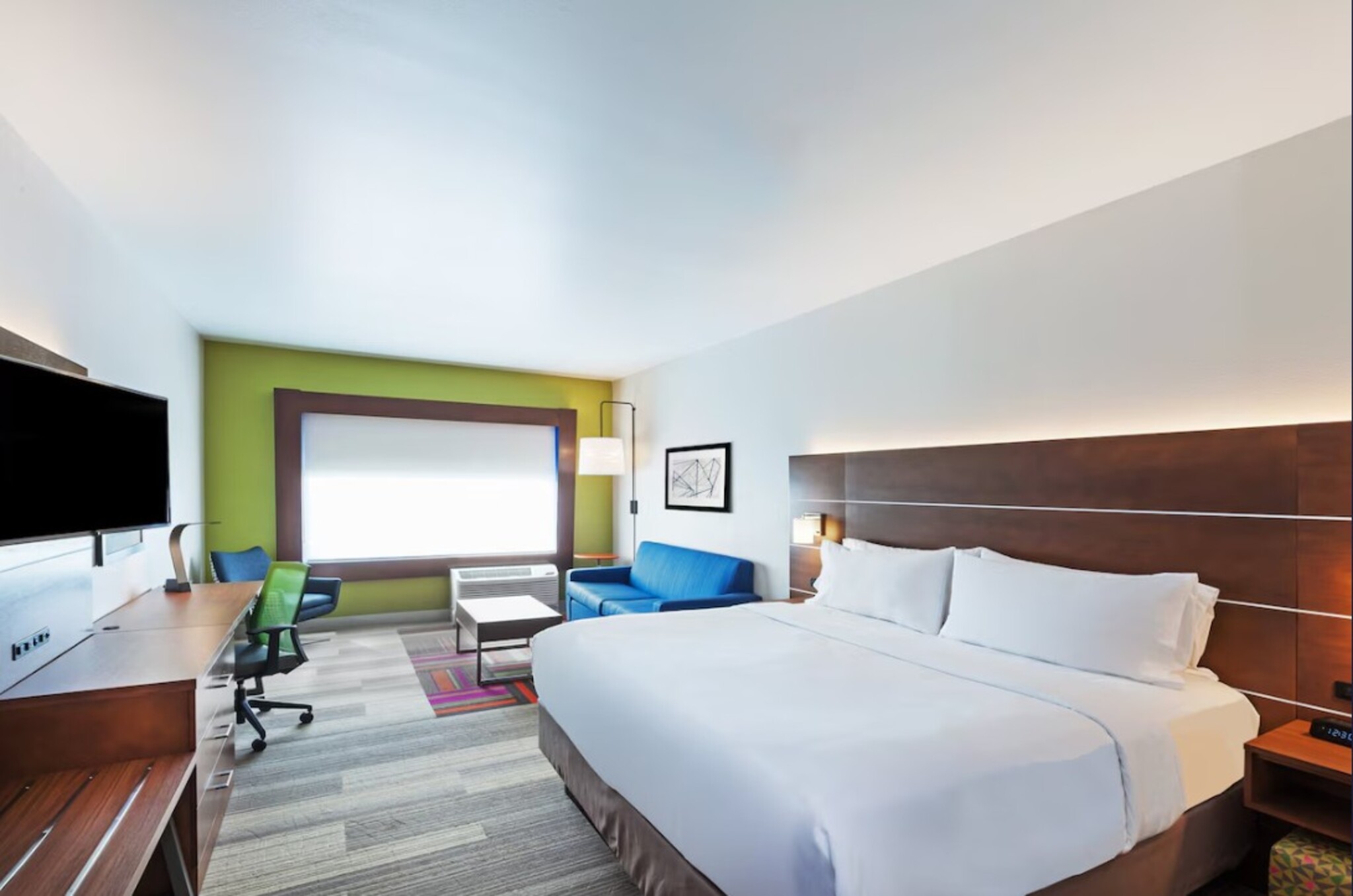 holiday inn express and suites chanute by ihg
