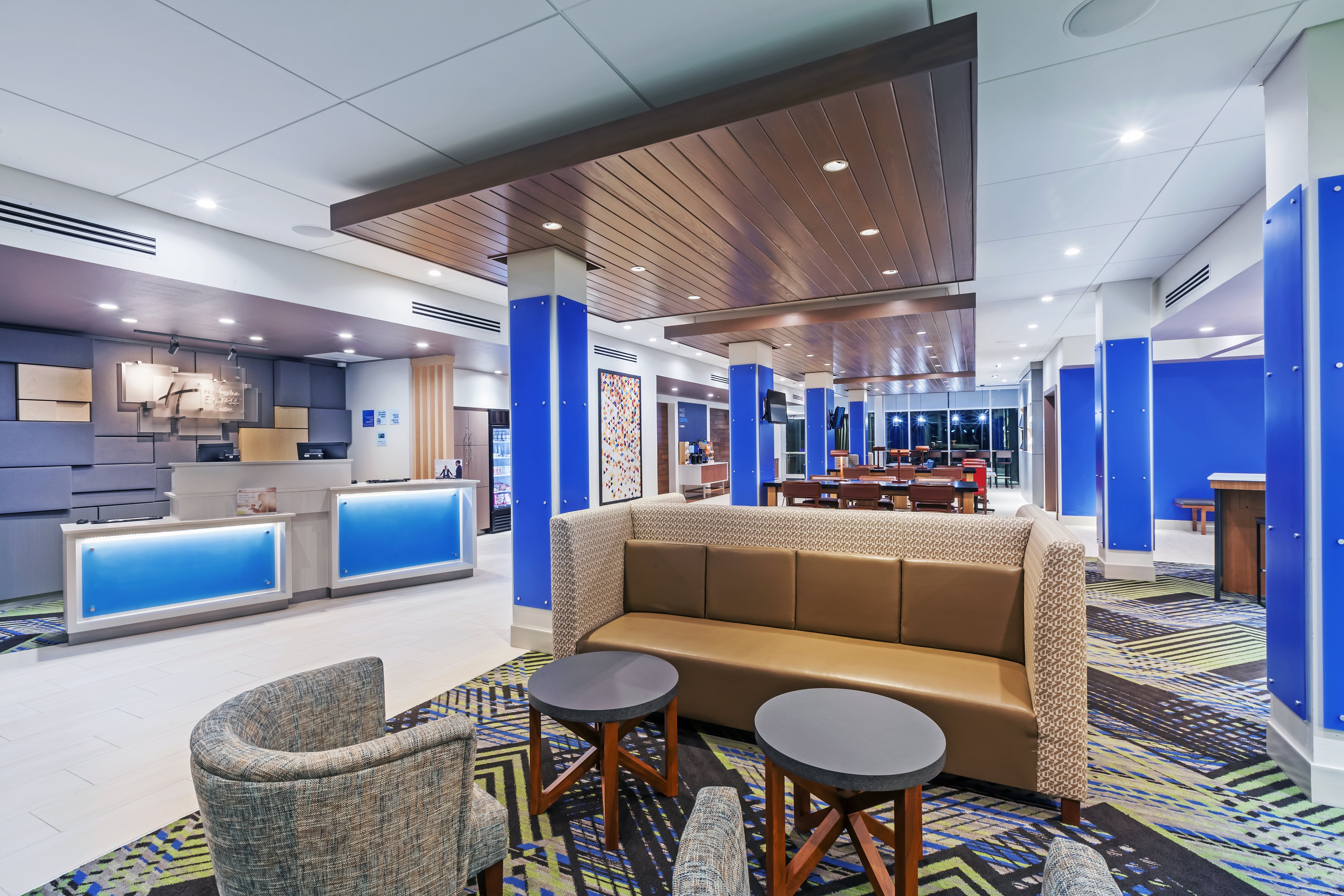 holiday inn express and suites chanute by ihg