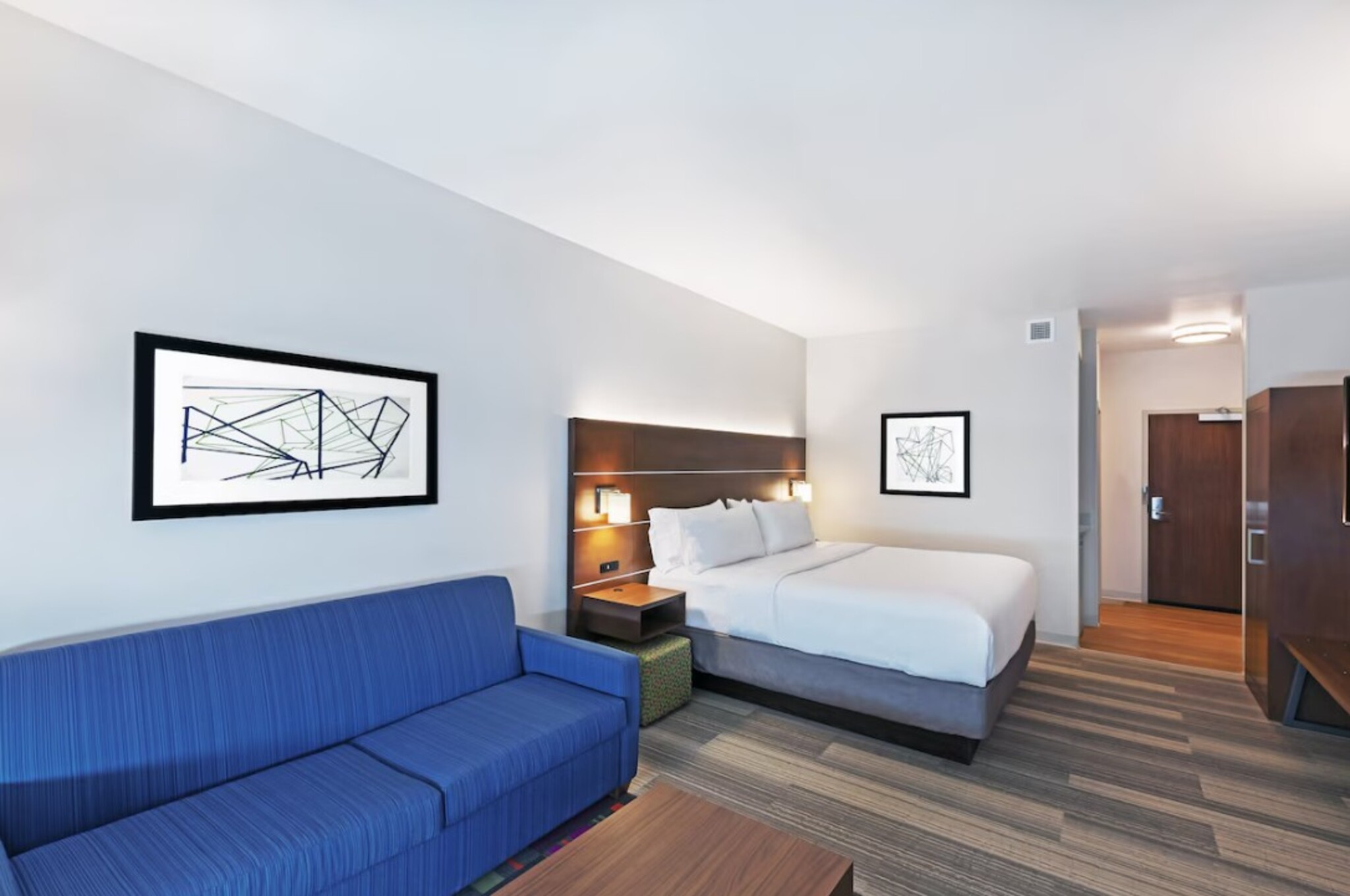 holiday inn express and suites chanute by ihg