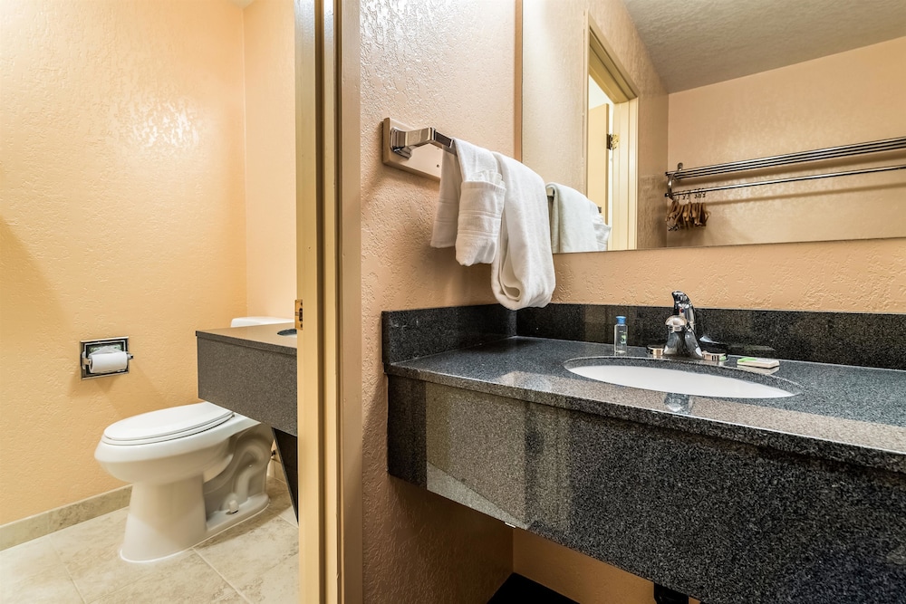 surestay hotel by best western wenatchee