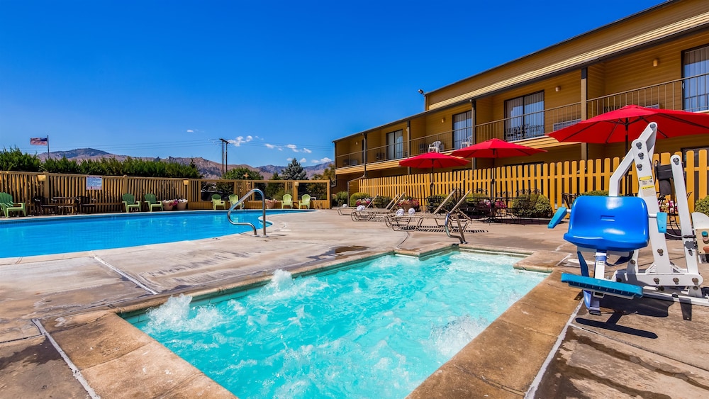 surestay hotel by best western wenatchee