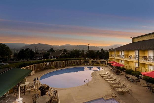 surestay hotel by best western wenatchee