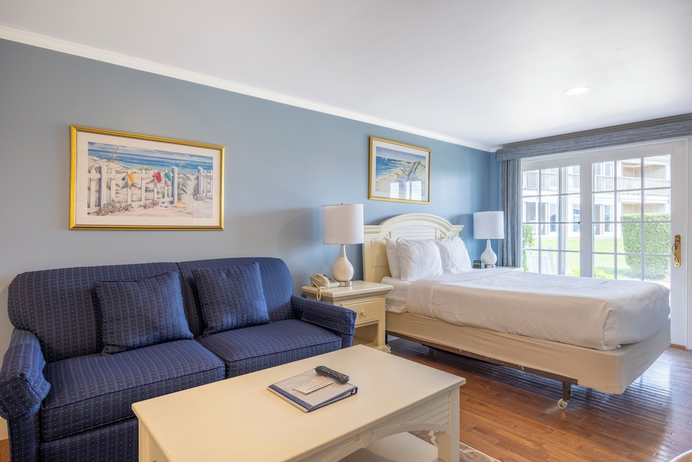 beachside village resort