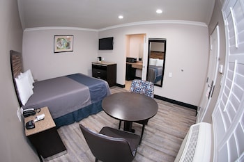 diamond bell inn and suites