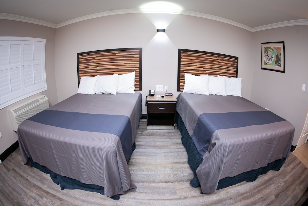 diamond bell inn and suites