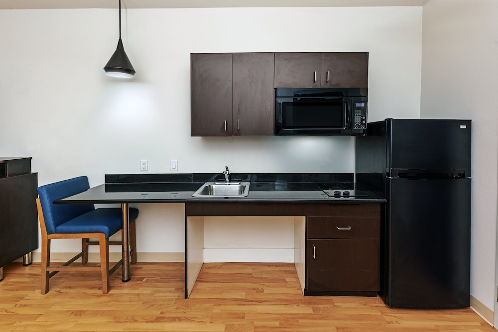 candlewood suites muskogee by ihg