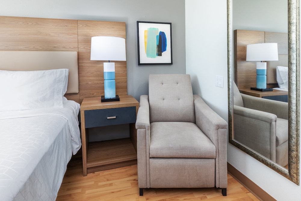 candlewood suites muskogee by ihg