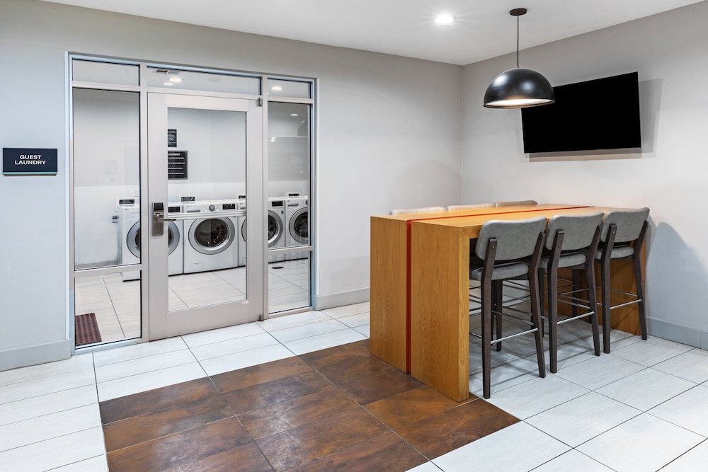 candlewood suites muskogee by ihg