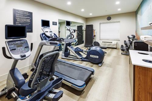 candlewood suites muskogee by ihg