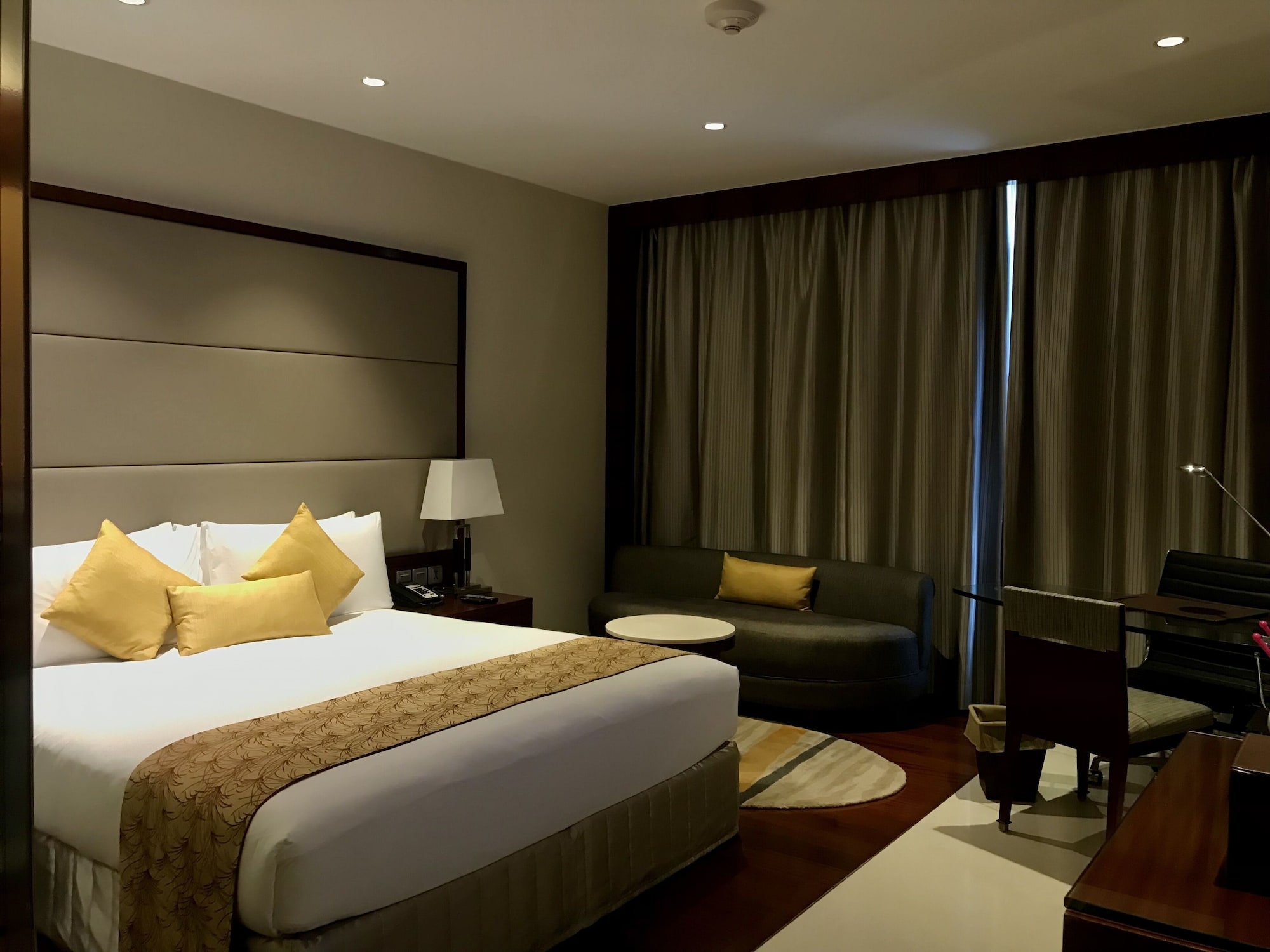 crowne plaza kochi by ihg