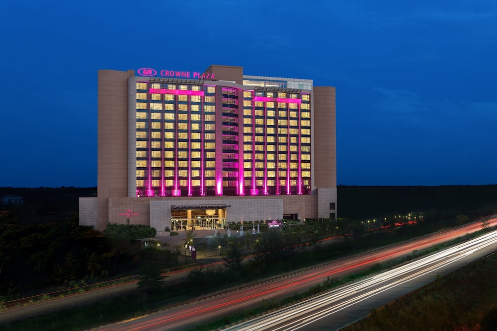 crowne plaza kochi by ihg
