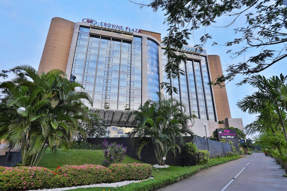crowne plaza kochi by ihg