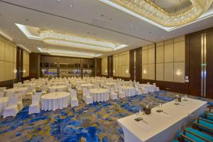 crowne plaza kochi by ihg