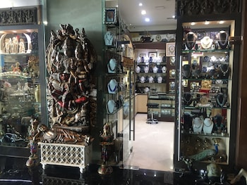 crowne plaza kochi by ihg