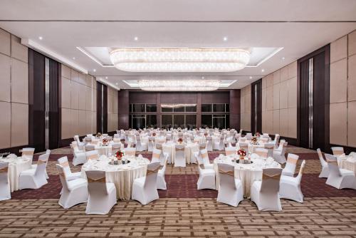 crowne plaza kochi by ihg