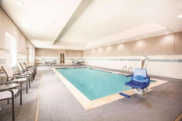 la quinta inn suites dallas plano the colony