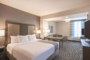 la quinta inn and suites san marcos outlet mall