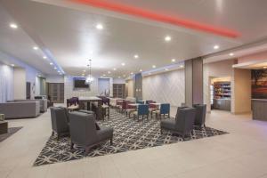 la quinta inn and suites san marcos outlet mall
