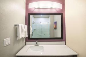 la quinta inn and suites san marcos outlet mall