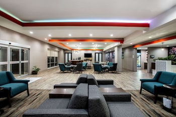La Quinta Inn & Suites By Wyndham Pittsburg,Pittsburg>>Crawford,3 star