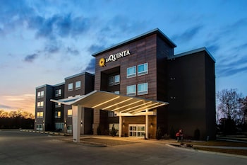 La Quinta Inn & Suites By Wyndham Pittsburg,Pittsburg>>Crawford,3 star
