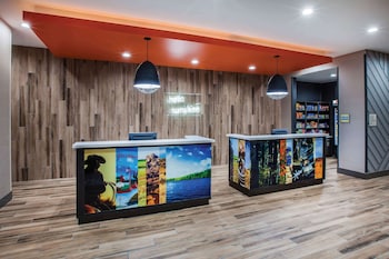 La Quinta Inn & Suites By Wyndham Owasso,Tulsa>>Owasso,3 star