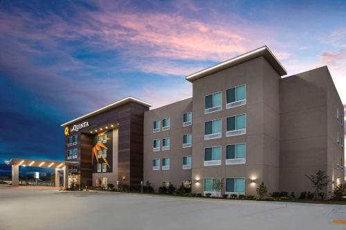 la quinta inn and suites by wyndham owasso