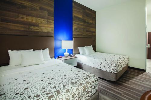 la quinta inn and suites by wyndham owasso