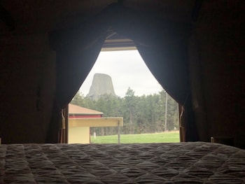 devils tower lodge