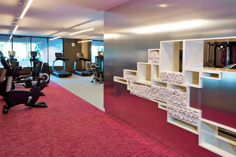 aloft seattle redmond