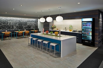 aloft seattle redmond
