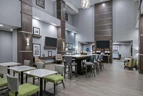 hampton inn and suites by hilton portland corpus christi