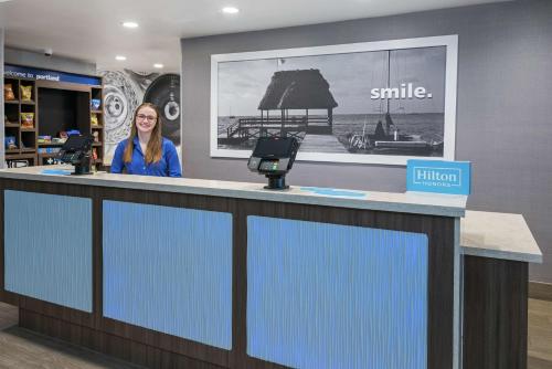 hampton inn and suites by hilton portland corpus christi