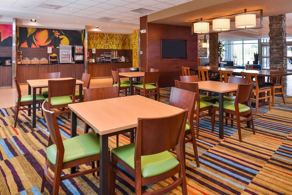 fairfield inn and suites by marriott st joseph