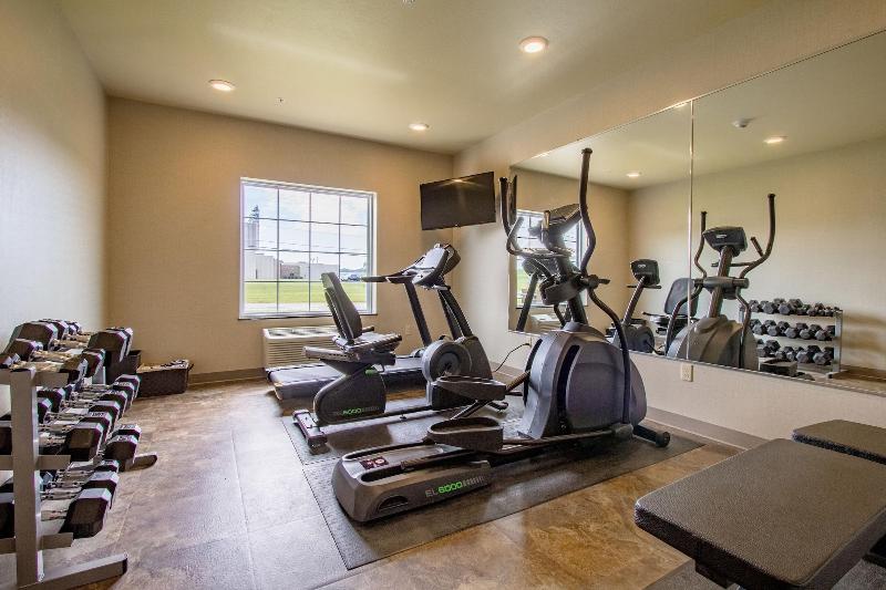 Cobblestone Hotel & Suites - Orrville,Barberton>>Akron,3 star
